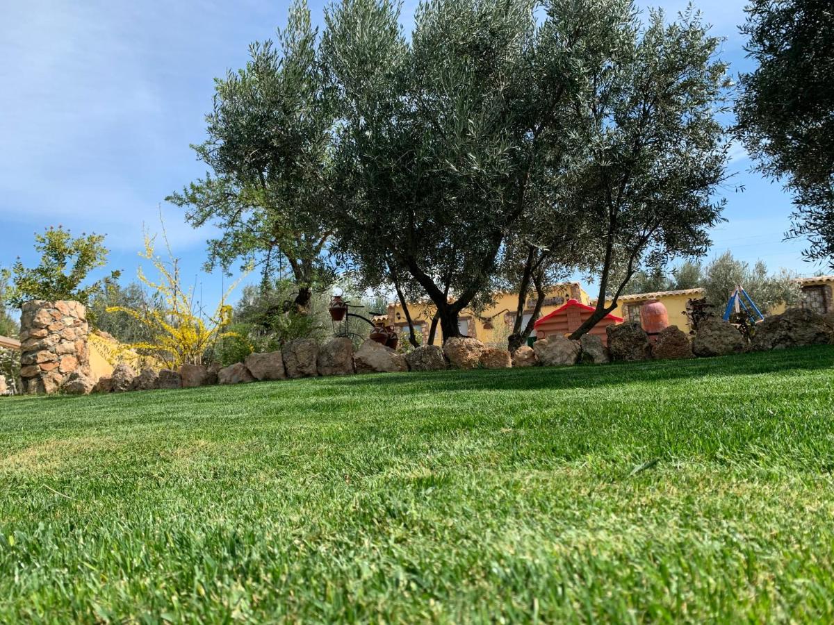 Cortijo Bustamante Guest House Baza Exterior photo