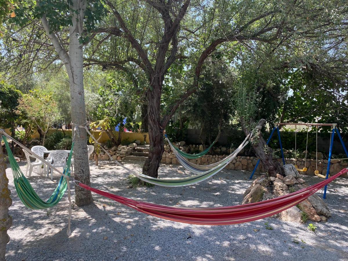 Cortijo Bustamante Guest House Baza Exterior photo